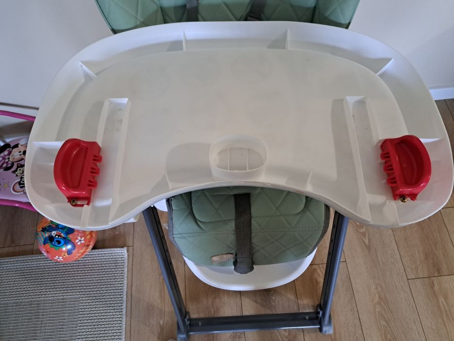 Детски стол за хранене