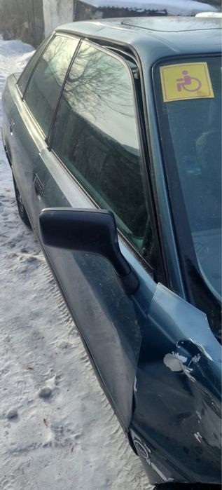 Продам Ауди 80 в аварином состояний