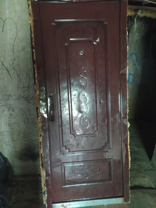 Дверь входная китайская