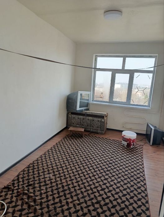 Мирзо Улугбек тумани ТТЗ да квартира сотилади