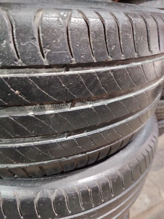 Продам шины Мишлин 17