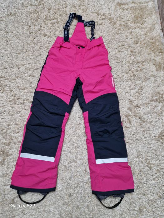 Pantalonii scky m.140