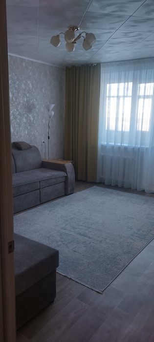 Продам квартиру .