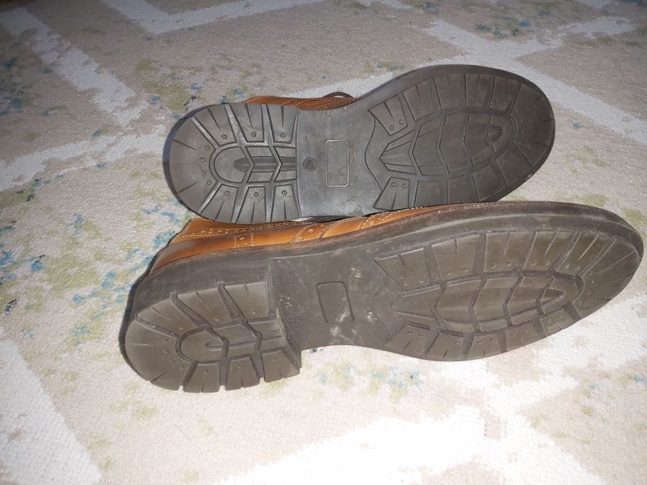 Продам обувь новый 43 размер