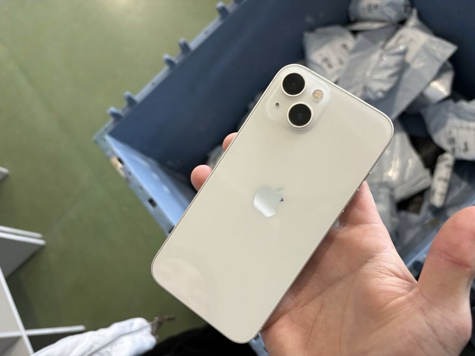 White Iphone 13 78%akb