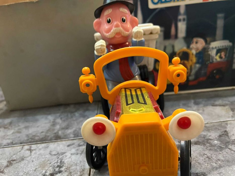 Jucări de colecție vechi 1970