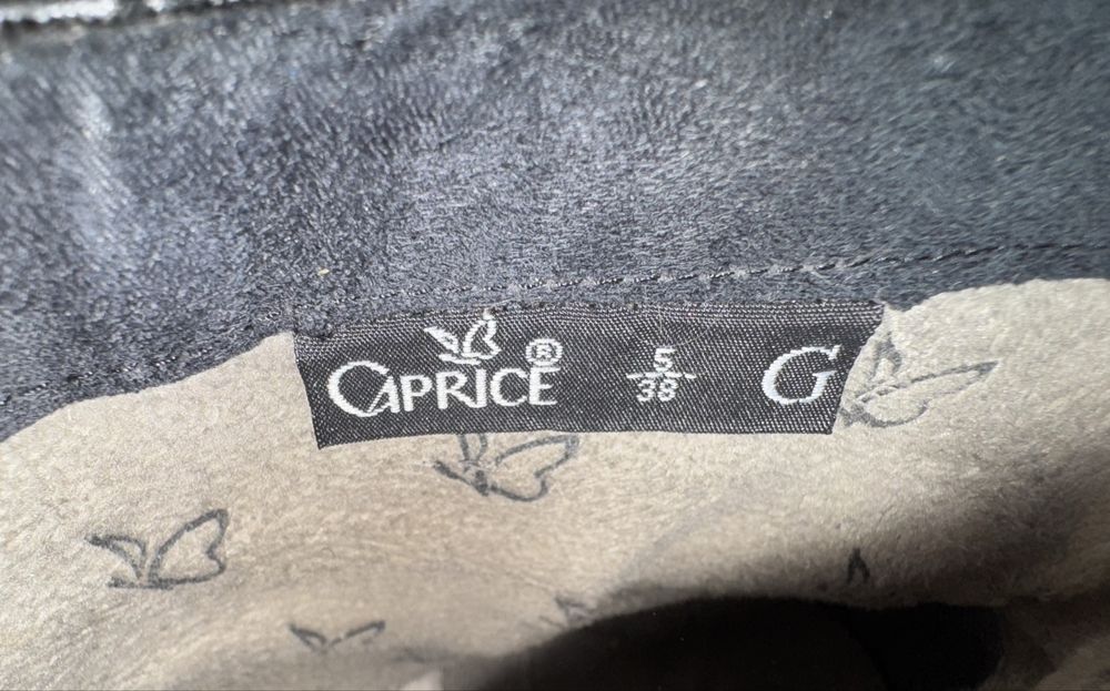 Боти Caprice ест.кожа 38 номер