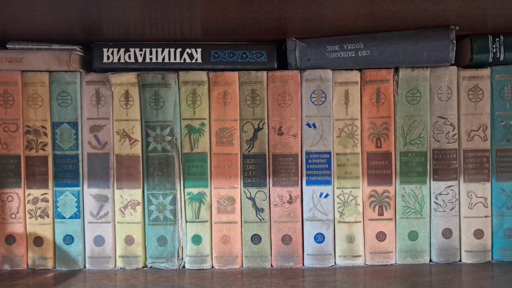 Книга разные продам