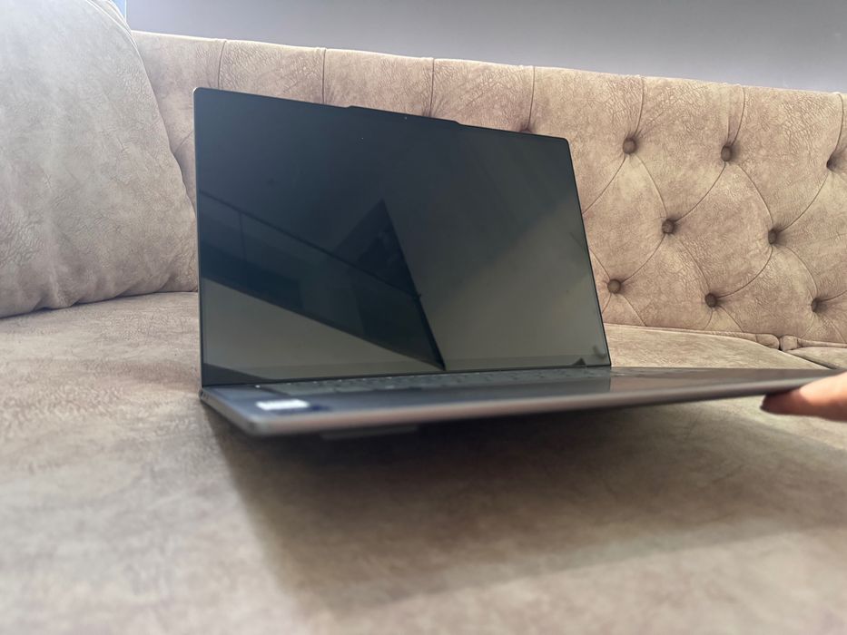 Lenovo Yoga Slim 7 15ILL9 / Core Ultra 7 / 16GB / 1TB SSD / 2.8K