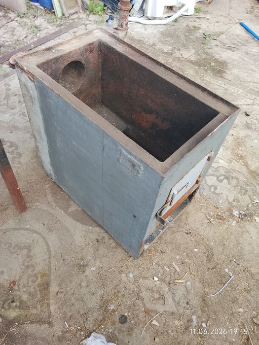 Продам котел печку