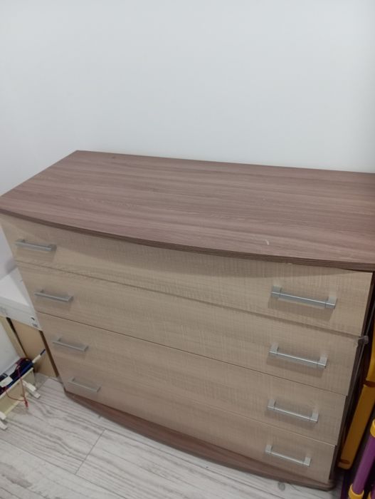 Спальный гарнитур