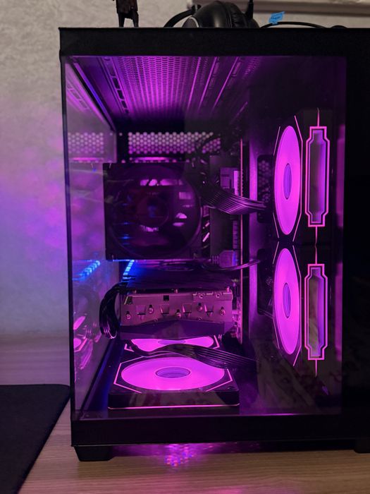 Геймърски компютър – i7-14700KF / RTX 3070 / 32GB RAM / Wi-Fi