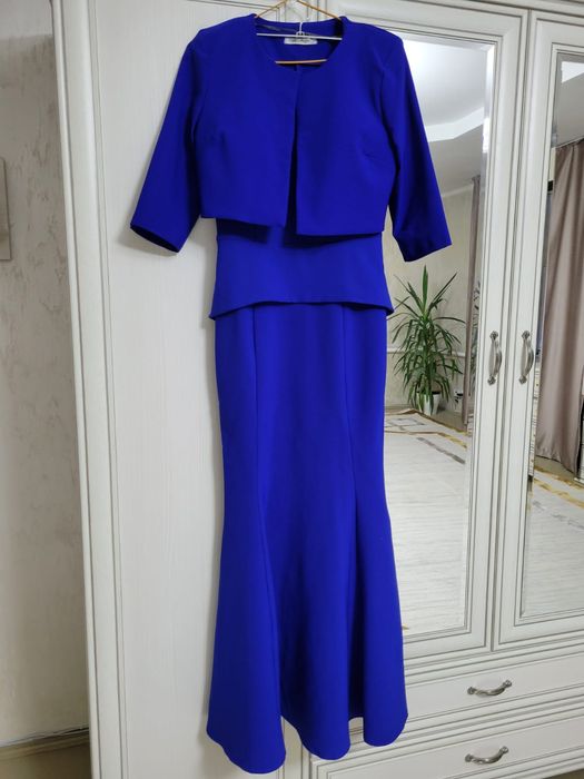 Вечерние платья,