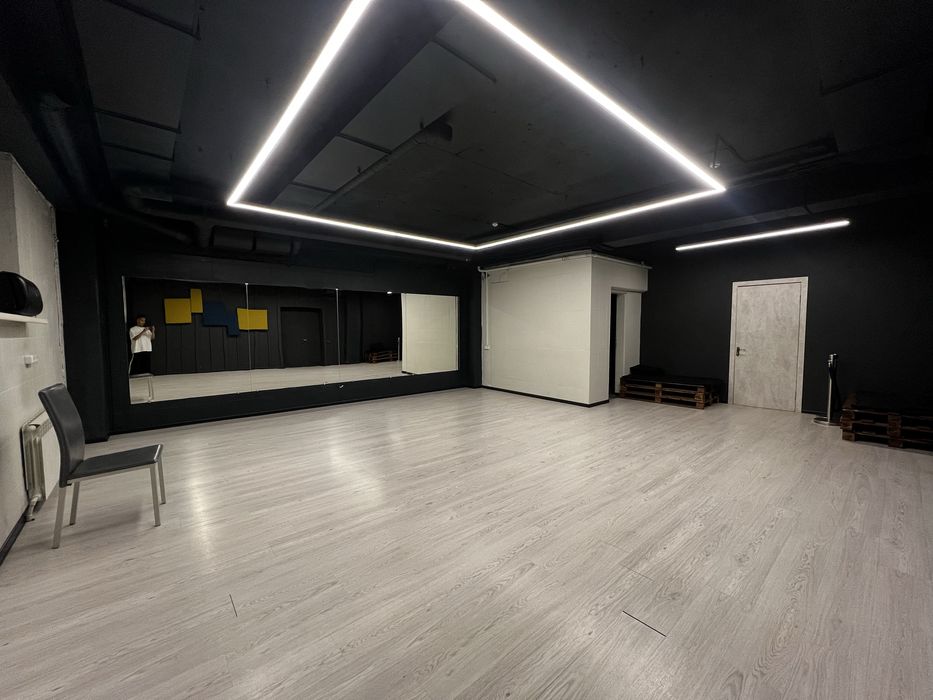 Танцевальные залы почасово