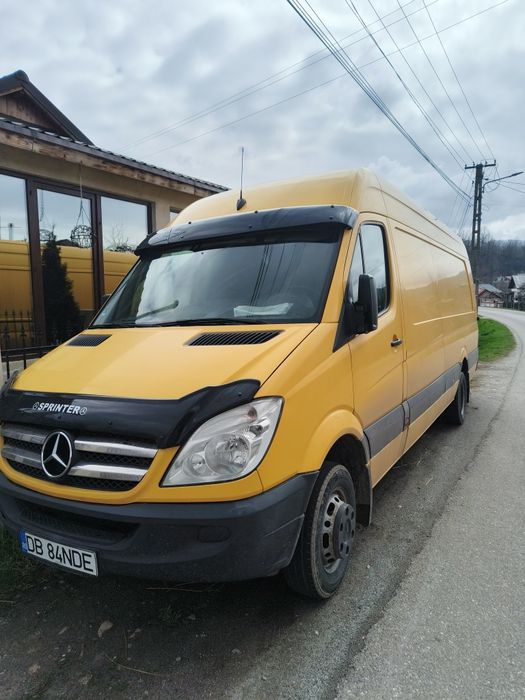 Vând Mercedes Sprinter