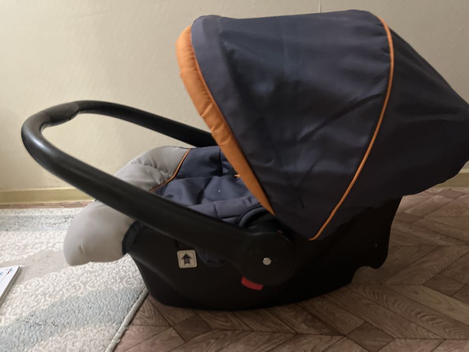 Продается автолюлька 0+ до 13 кг