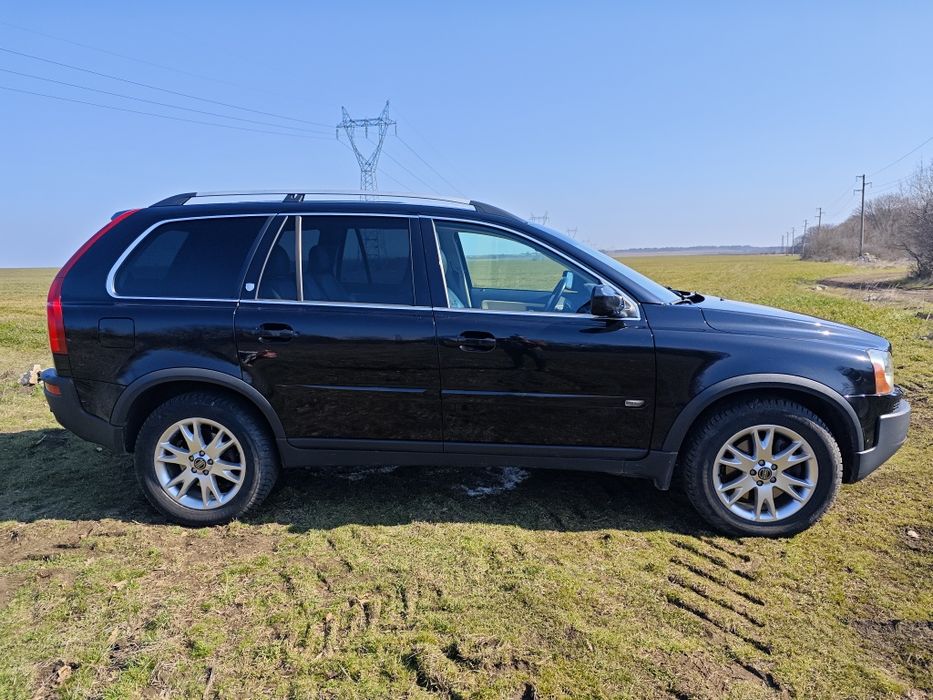 Volvo XC90 4.4 V8