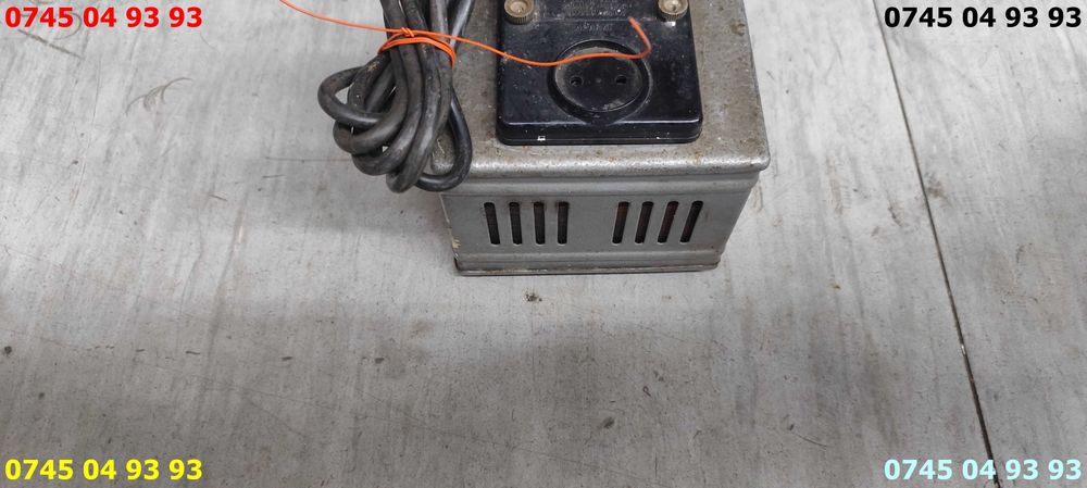 transformator de 110v transforma din 220v in 110v are 500VA cam 6kg