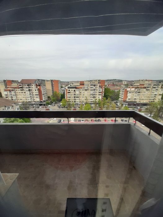 Vând apartament 2 camere