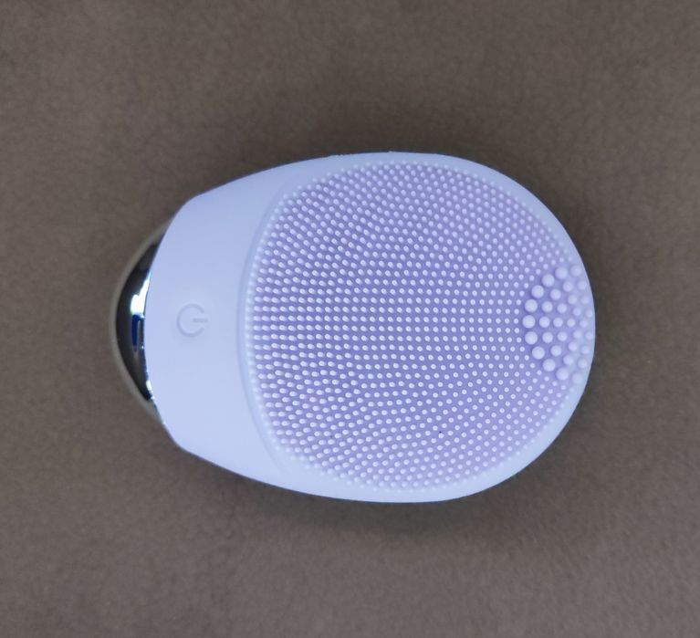 Силиконова вибрираща четка за лице