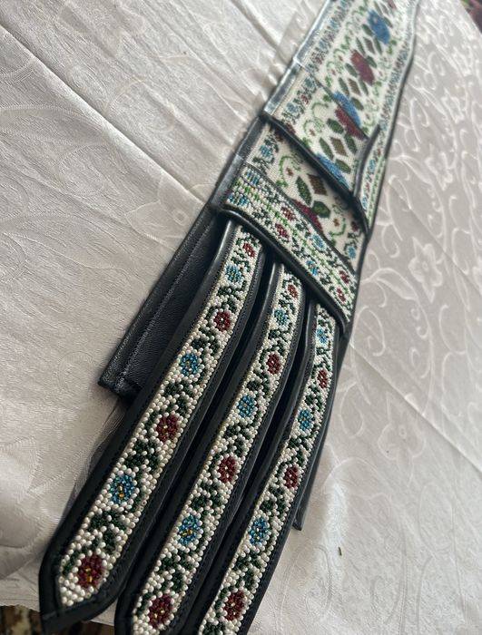 Curea cu margele , traditionala din Bucovina