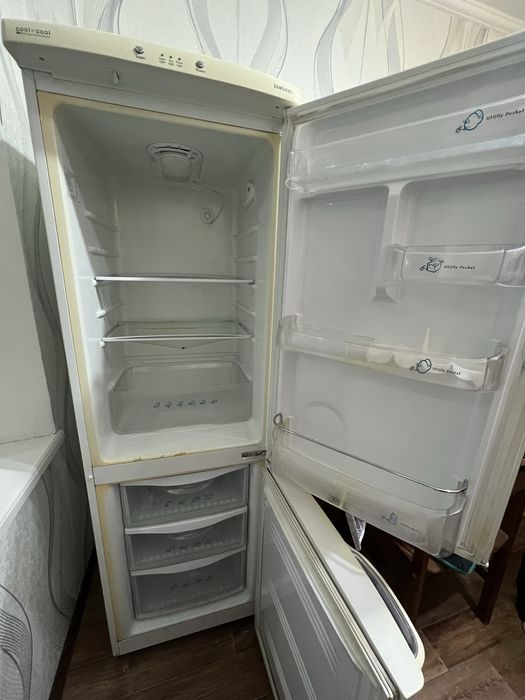 Холодильник Самсунг