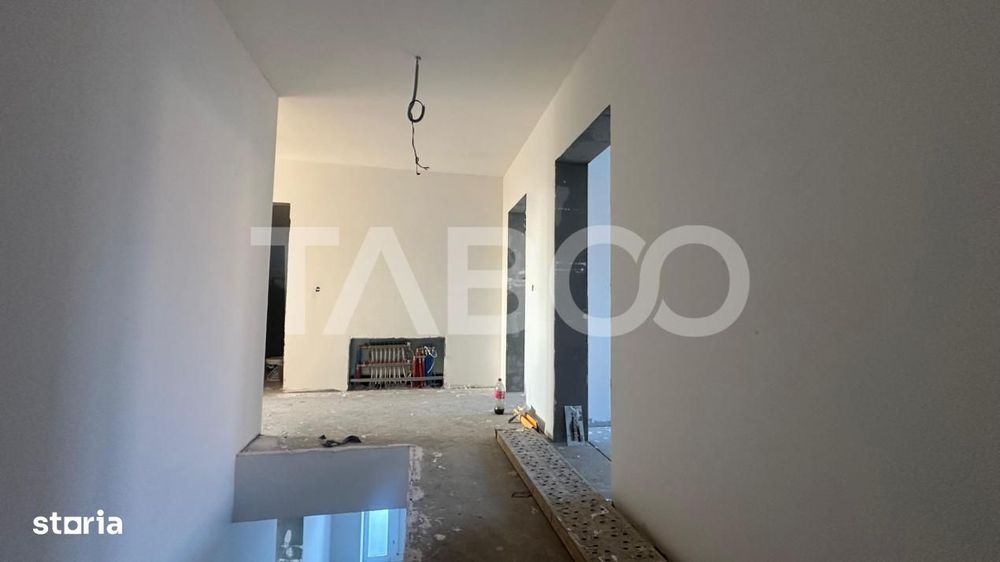 Casa 4 camere  de tip duplex 140 mpu 2 bai zona Veterani in Sibiu