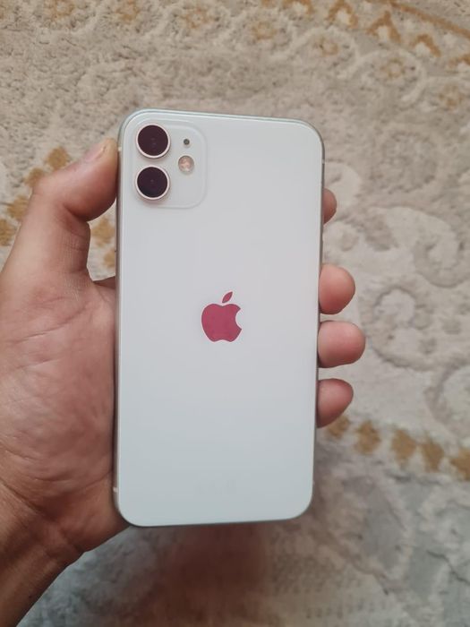 Айфон 11 срочноо