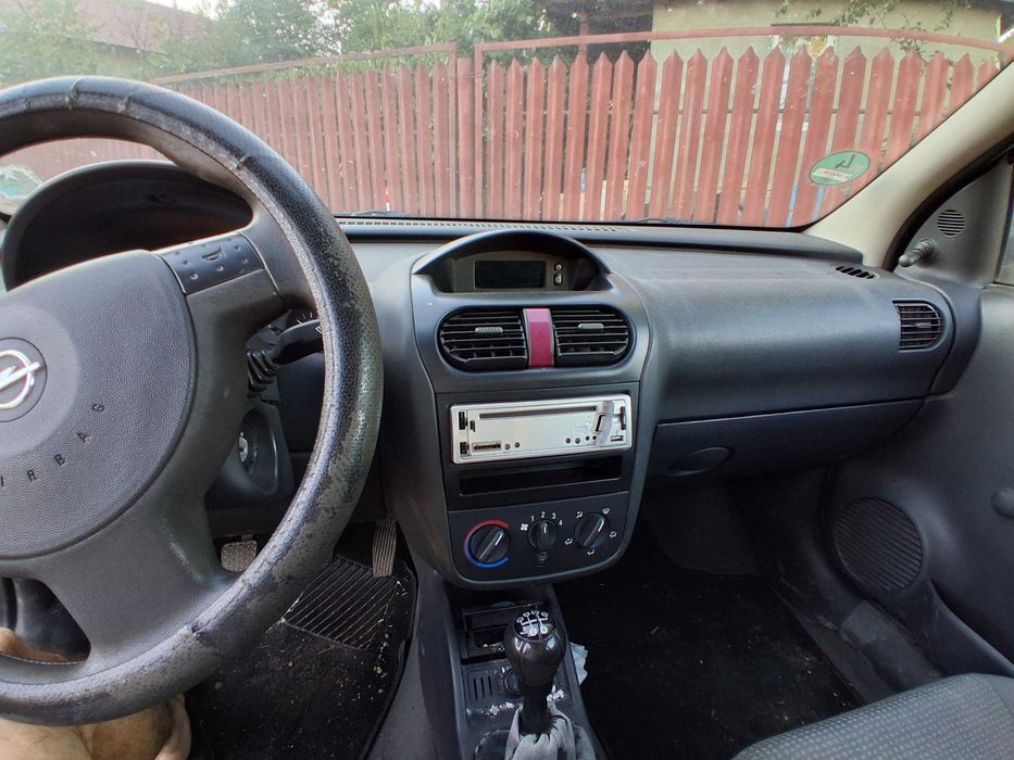 Opel corsa C 1.0 benzina