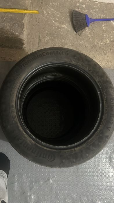 Продам шины 215/55/R17