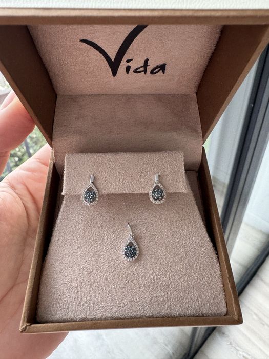 Set bijuterii premium Vida – Kultho din aur alb 18K (750), diamante naturale albastre și albe