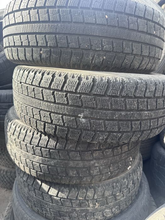 Продам шины Nitto в хорошем состоянии 175/65/14