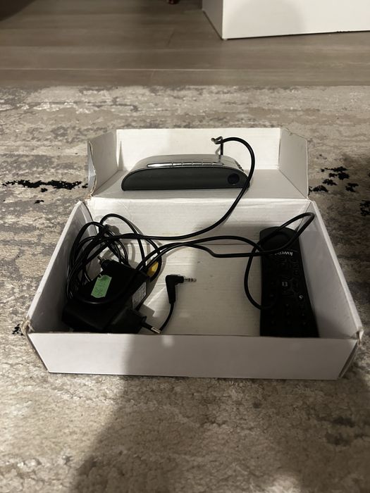 Video proiector , ecran , holograma , tv tuner