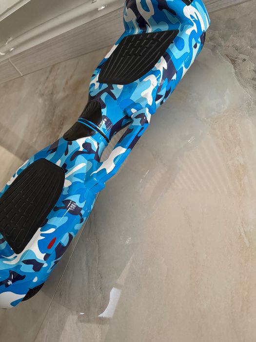 Vând hoverboard.