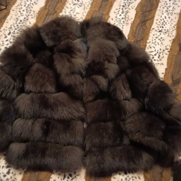 Срочно!  шубка !