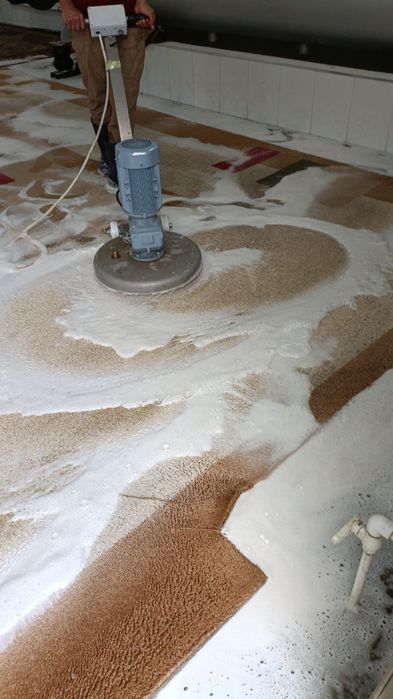 Gilam yuvish / Stirka kavrov
Olib ketish va yetkazib berish mutlaqo