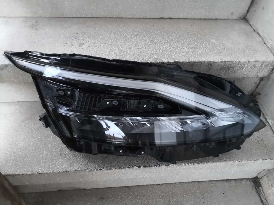 Фар Nissan Qashqai J12 FULL LED десен/фар Нисан Кашкай LED