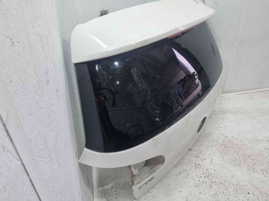 Haion Volkswagen Golf 6 (5K1) GTD [Fabr 2009-2013] LB9A