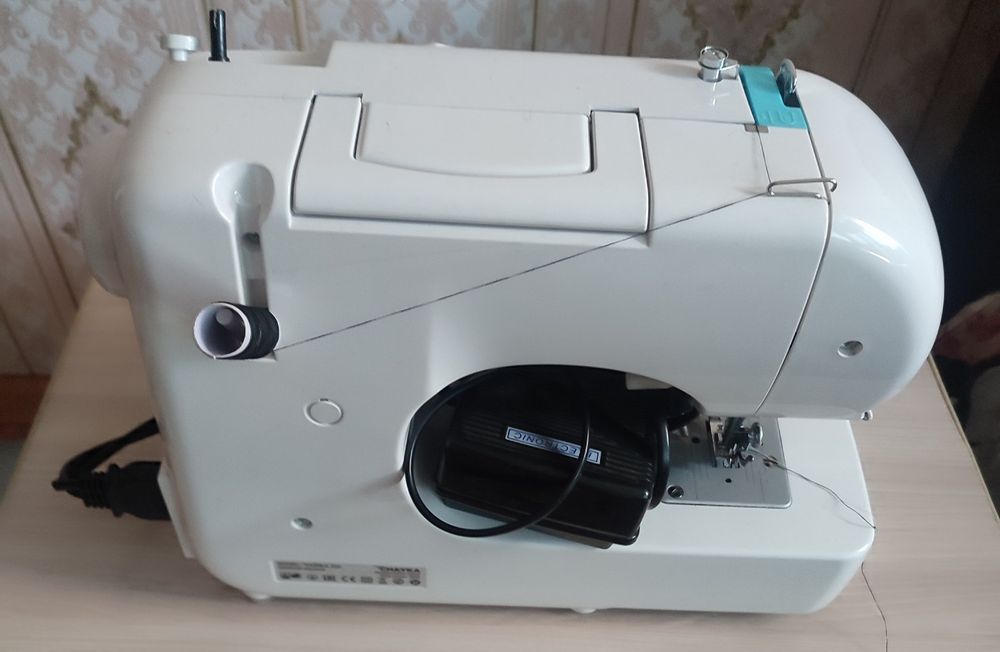 Машинка швейная чайка
