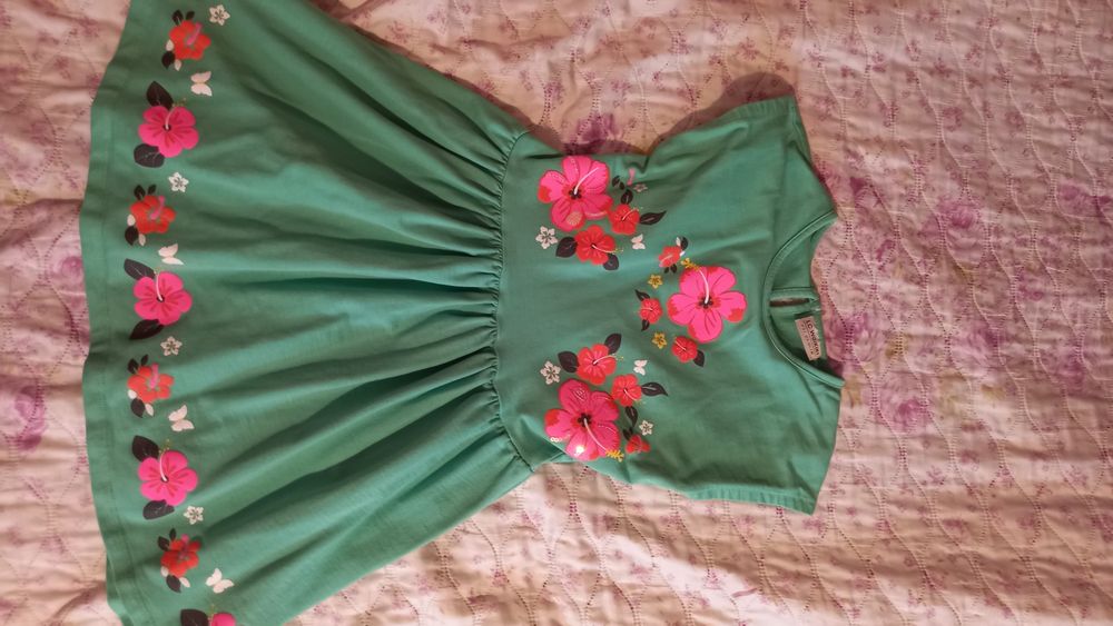 Много цветна рокля