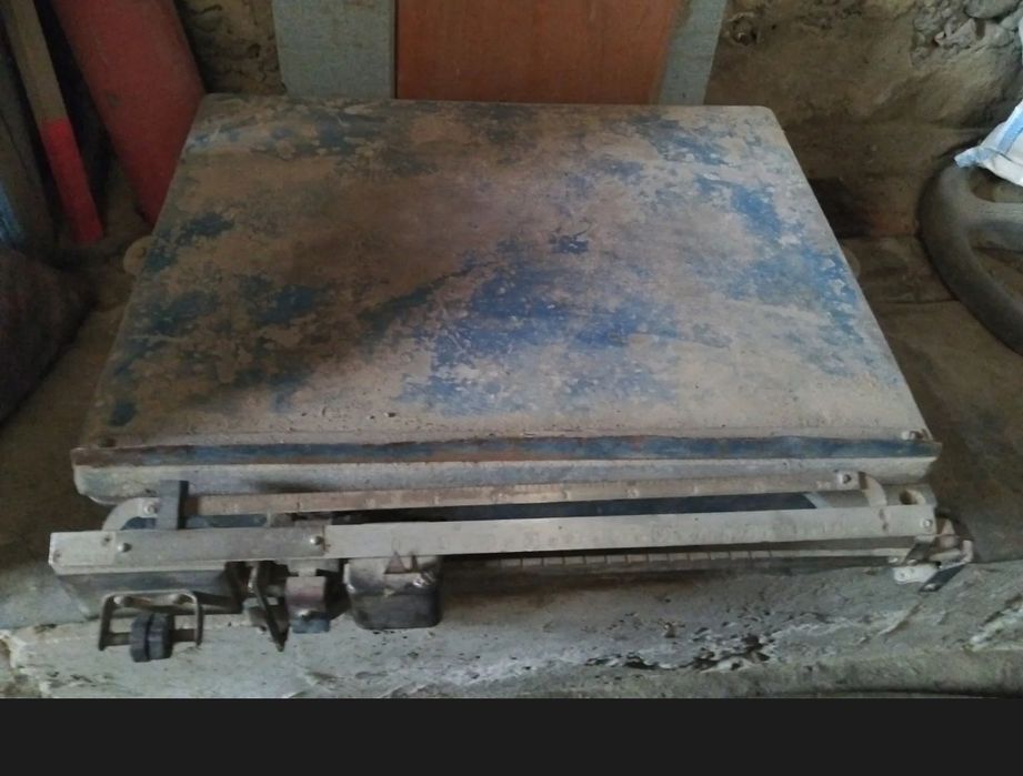 Тарози 105 кг сотилади.