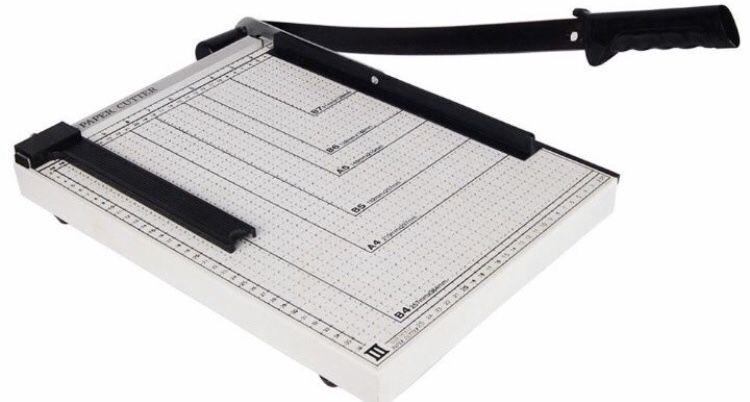 Резак для бумаги