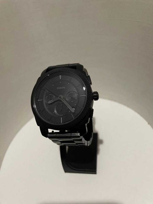 Часовник Fossil Machine FS6015 + Подарък стойка