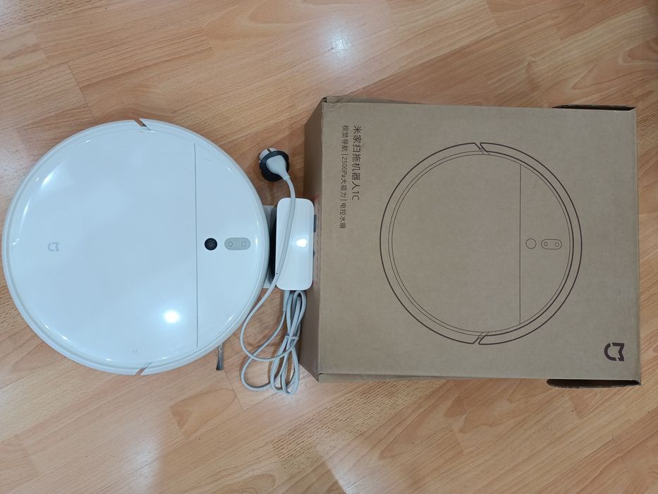 Продам робот пылесос