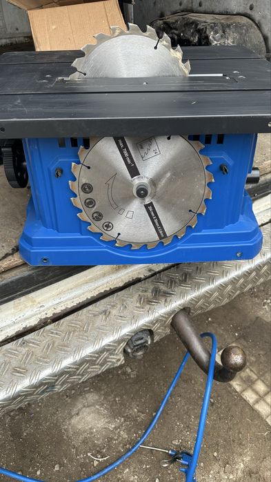 Стационарен  цирколяр HS 115