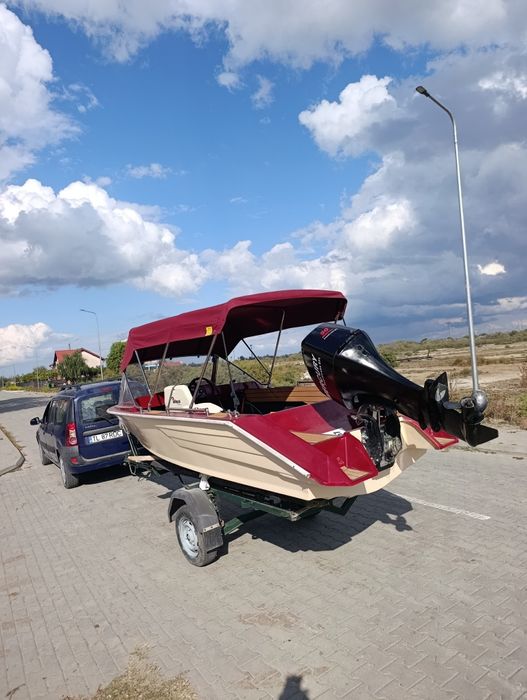 Forward 5,20, motor Mercury 50 efi injecție