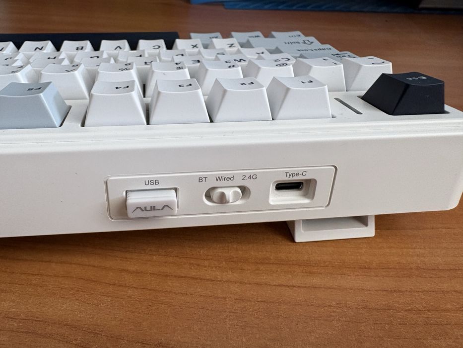 Клавиатура AULA F75 белый