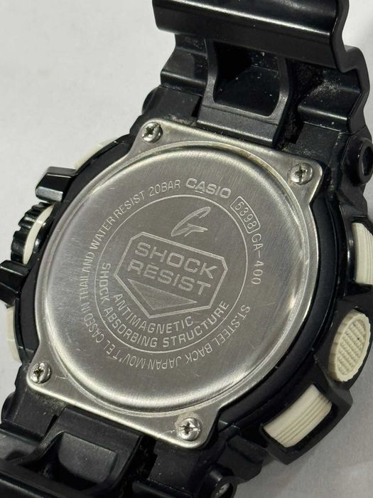 Casio  G-Shock GA-400