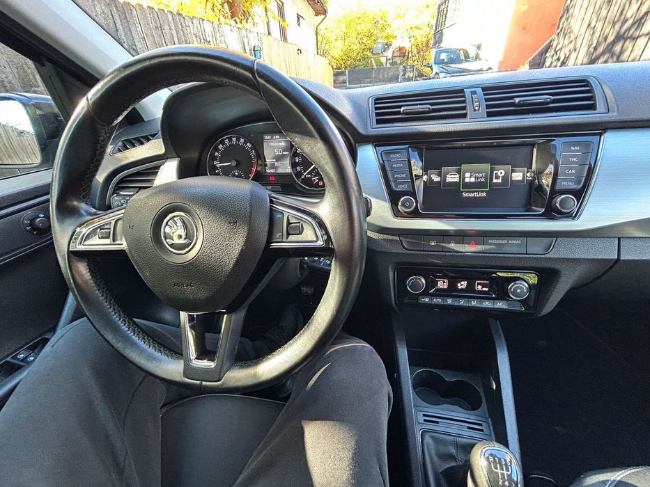 Vand skoda fabia 2017 1.4tdi euro 6 distronic carplay navigatie led