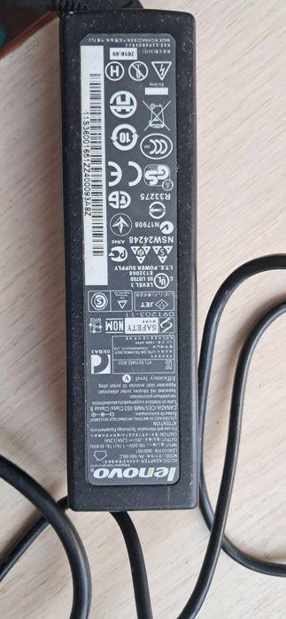 Зарядка зарядное устройство для ноутбука lenovo